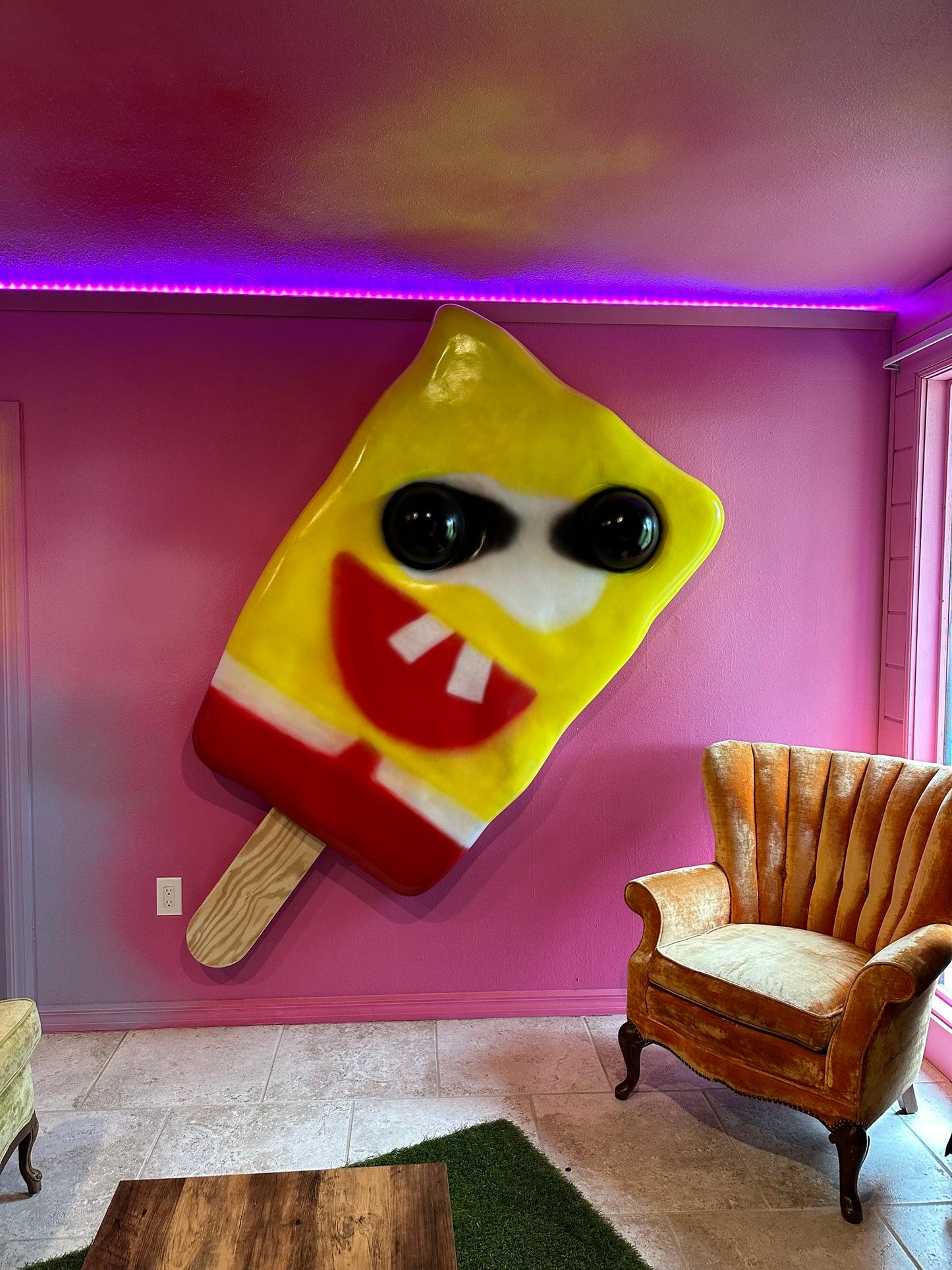 JUMBO 7' SPONGEBOB POPSICLE