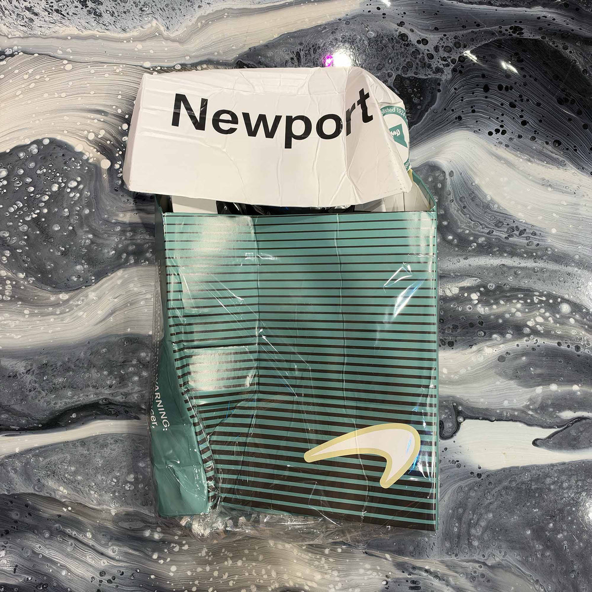 LARGE NEWPORT PACK